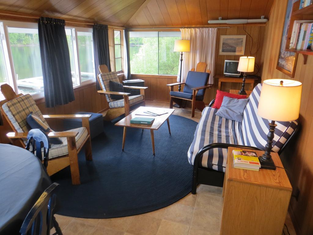 Bondi Village Cottage Resort Lake of Bays Esterno foto