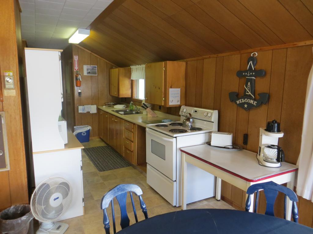Bondi Village Cottage Resort Lake of Bays Esterno foto