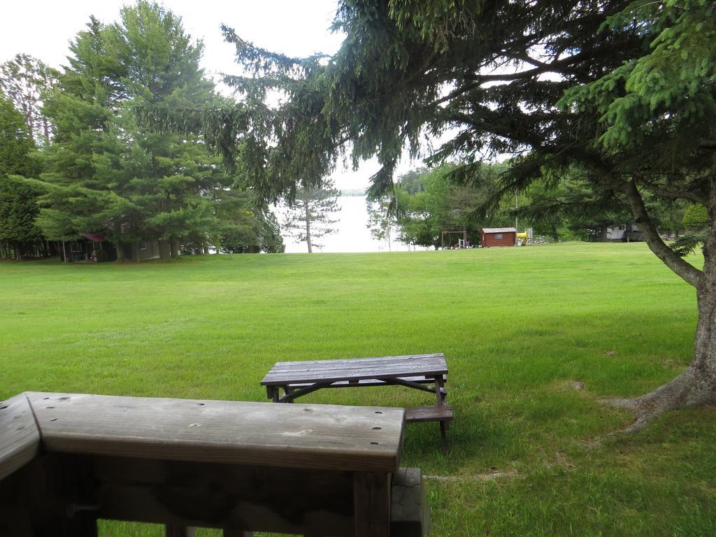 Bondi Village Cottage Resort Lake of Bays Esterno foto