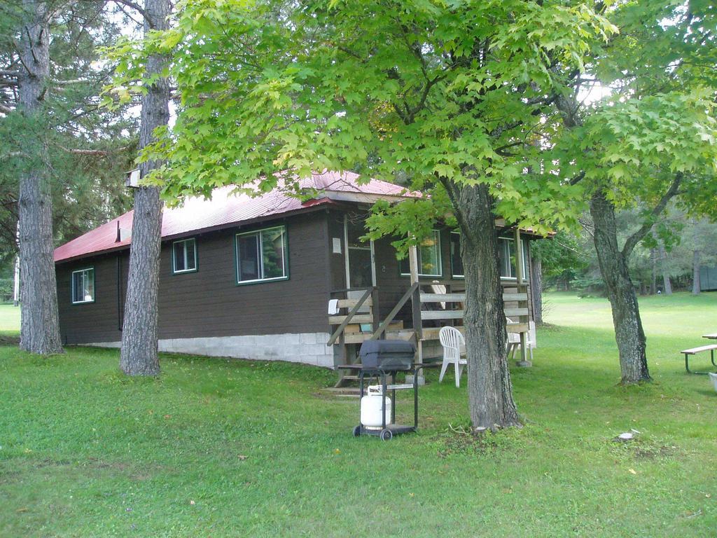 Bondi Village Cottage Resort Lake of Bays Esterno foto